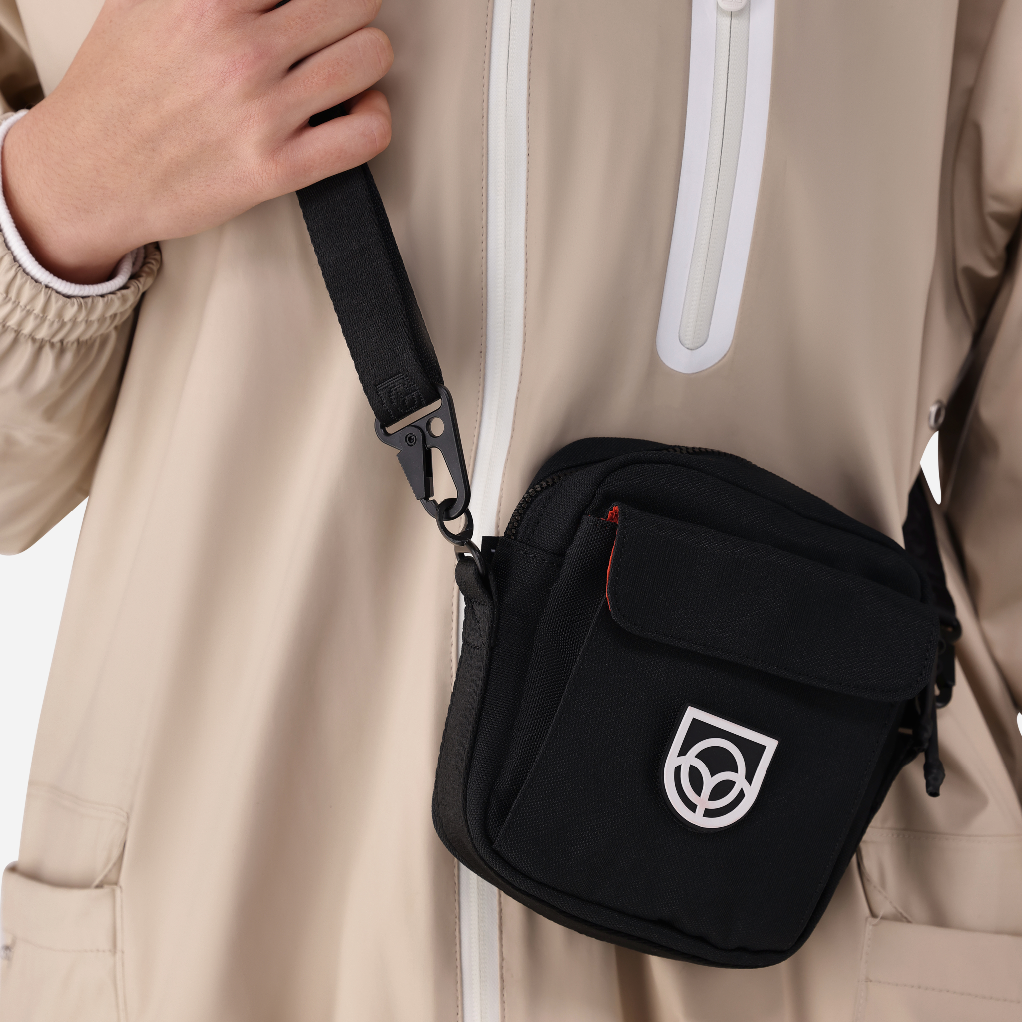 Town Sling Bag